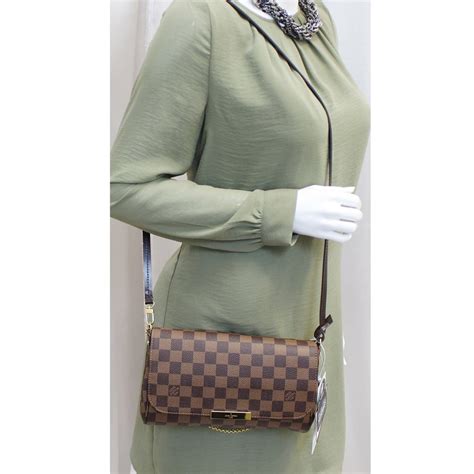 louis vuitton damier ebene favorite mm shoulder bag